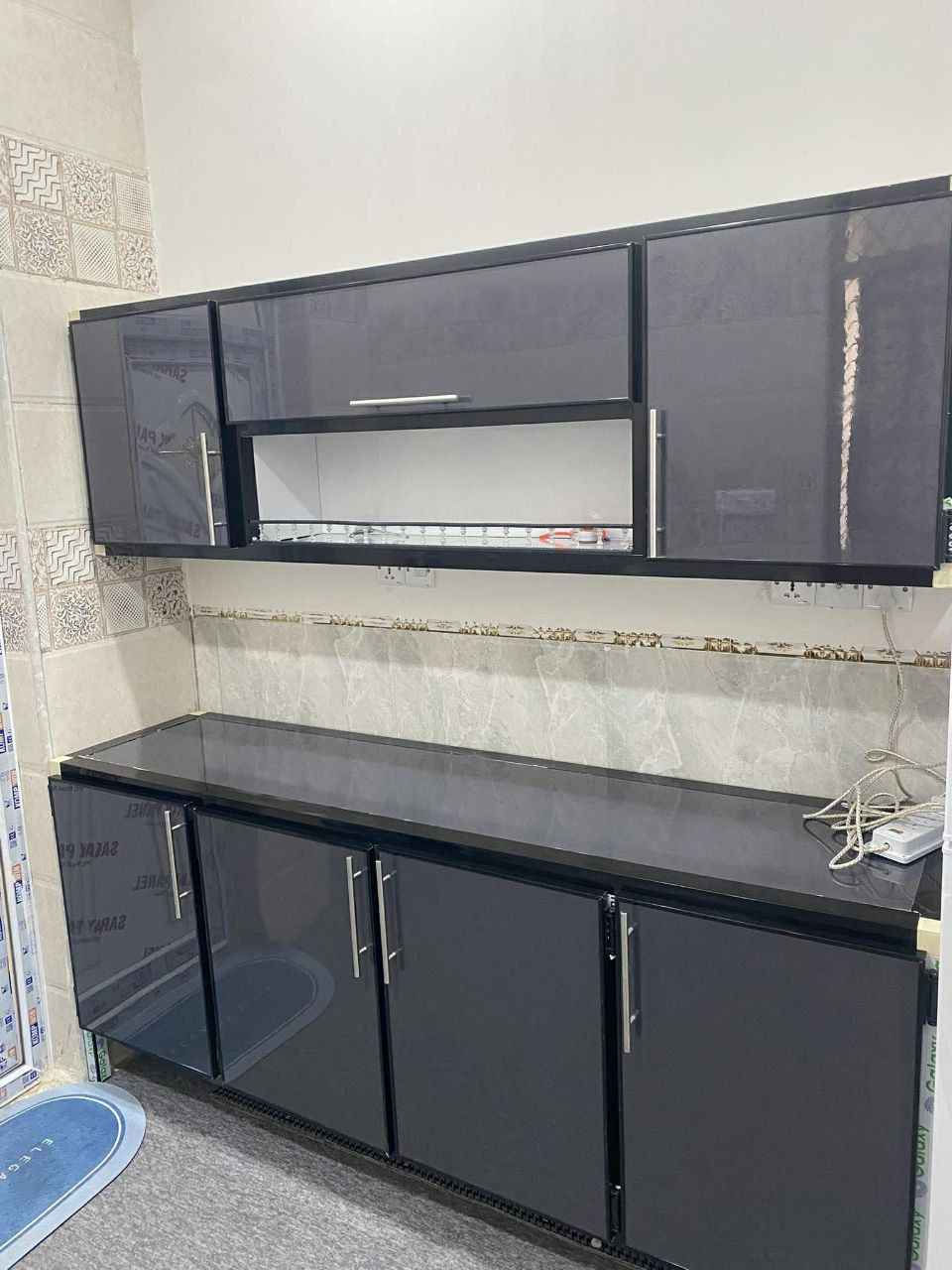 للالمنيوم 
- وان ڪانت بدايتك صعبة، فالاستمرار بها يخلق نهاية عظيمة 💕.

مترين ارضي وملحق ومتر وعشرين سنك مرمر 
السعر ✨320 الف ناصرية, ذي قار


**إذا كنت صاحب هذا الإعلان وتريد حذفه لأي سبب، رجاءا أرسل رسالة إلى الدعم الفني**