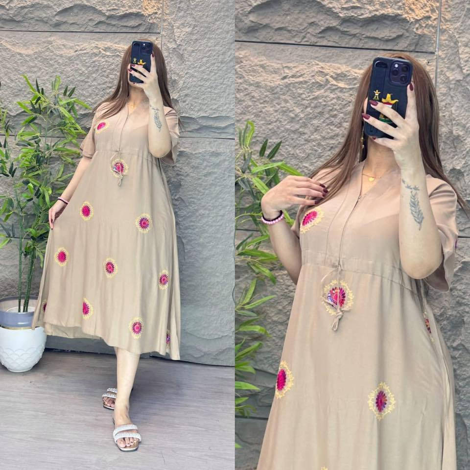 قصيره كشمير الوان 
كلوش 
القياسات L XL XXL 3XL
درزن 12 لون 
ا


**إذا كنت صاحب هذا الإعلان وتريد حذفه لأي سبب، رجاءا أرسل رسالة إلى الدعم الفني**