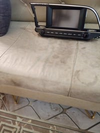 اخوان شاشه النتره موديل عشره لابيع نضيفه السعر خمسين بم هوا السعر خمسه...