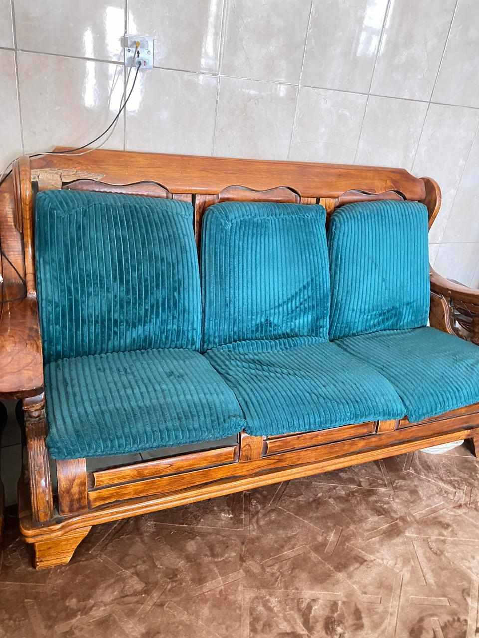 التخم سبع مقاعد زان مصري ب 250 والبوفيه زان سوري تسكام سوري 
سعره 225 العنوان كربلاء عباسيه شرقيه للاستفسار خاص


**إذا كنت صاحب هذا الإعلان وتريد حذفه لأي سبب، رجاءا أرسل رسالة إلى الدعم الفني**