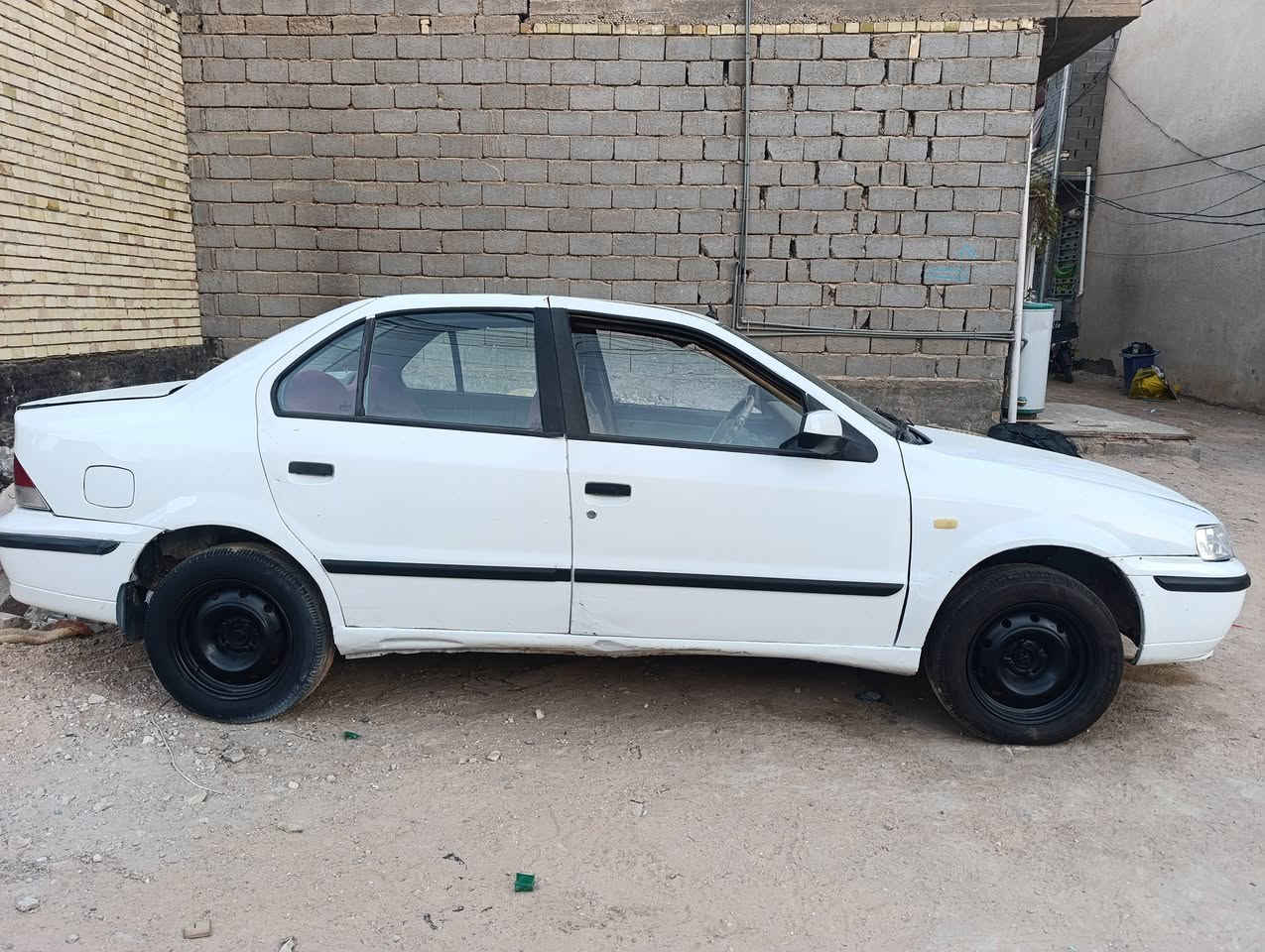 للبيع سمند موديل 11 رقم بابل راعيه كربلاء والسياره بكربلاء محرك كير كفاله طقم تاير باتري داينمو كهربائيات جدد منظومت بانزين جديده//نقص تبريد وبيه خياسات تحتاج تلگيط للبيع فقط ***********
