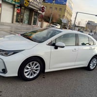 كورلا خليجي موديل 2021 كلين فول بدون ضرر  سياره جديده سلايت بصمه رادار...