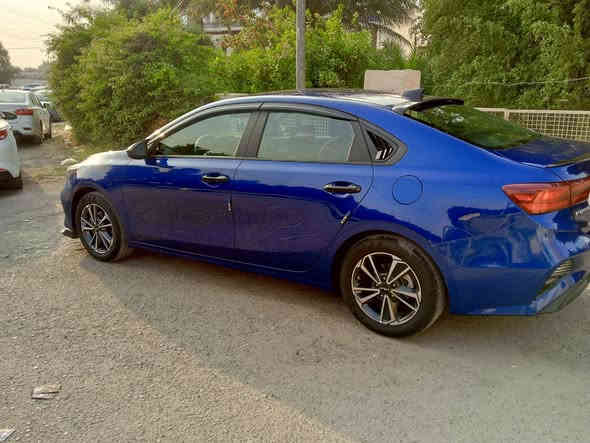 السلام عليكم 
للبيع فورتي موديل  2023
رقم اربيل رقم وسنويه وهزه جدد. بسمي   شرط التحويل 
حادثه كما موضح بل صور جاملغ نصه مصبوغ ليبل واحد السياره وبارد بل جنطه شغل درجه اولا بدون ايرباك ماشيه ٢١ من دخلت ماشيه ١٨ اني الي رقمته عله ايدي اتراي زيرو 
رايدهه ١٤٥وبيه مجال بصيط مكاني الاعظميه الاتصال ***********
