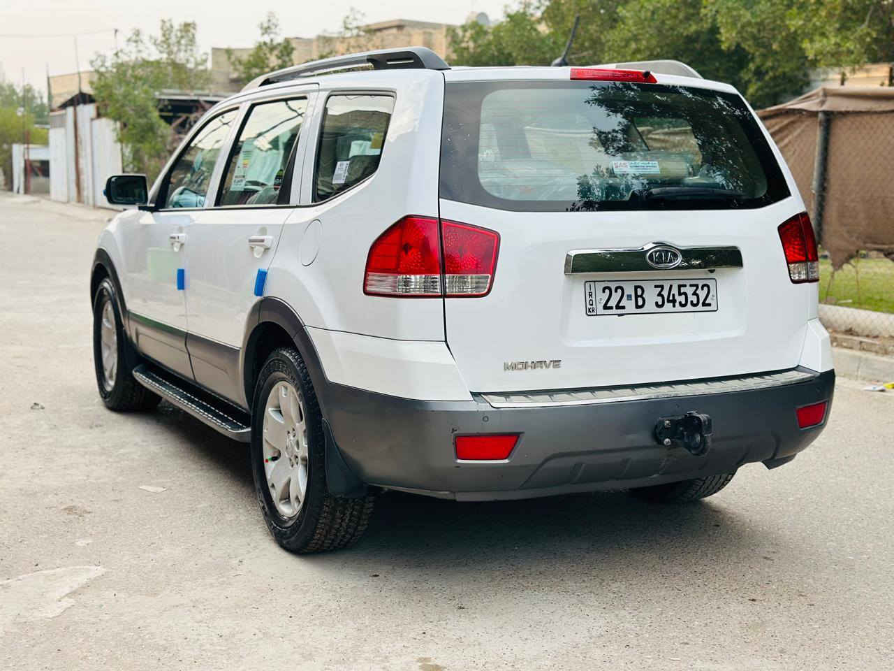 #بيع -مستعجل موهافي ٢٠١٣خليجي بيهه فقط باب مصبوغ سياره جديده من كلشي سونر مرفق بل منشور مكينه وكير خير من الله سياره جاهزه ما عوزها كلشي مواصفات نص فول فتحه كشن كهراباء سياره ويل كبير صاج ملكي داخل بيجي كامره خلفيه نضام مانع الانحدار تحكم ستيرن كروز سرعه  اشاير صندوق شفط ٧ راكب ٣قطع تبريد مكينه ٦ سلندر وبيها مواصفات اكثر سياره جديده بمعنى الكلمة سياره مال بيت أي نقص مابيها رقم اربيل الجديد تحويل ثانيوم سنويه ورقم وهزه كله جديد سياره ماذب عليها ربع كامله من كل نواحي عنوان بغداد البلديات السعر ١٥٣ وبيها مجال بصيط *********** بغداد, العراق
