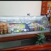 عارضة لحوم (فريش) القياس : مترين  العدد = 2  السعر خاص  07783223573  م...