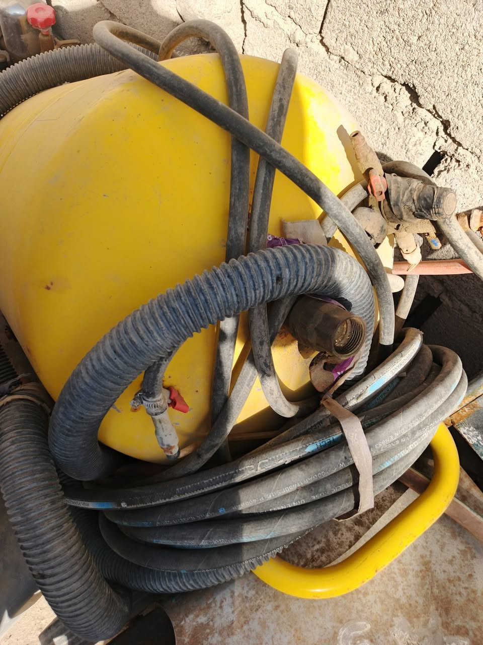 اجهزه غسل السيارات شغاله بصره أبو الخصيب 500 الف ***********
