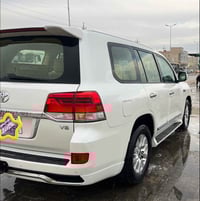 للبيع موديل 2017 رقم بغداد  8 اسلندر  ماشيه 108 حقيقي سياره جاهزه تحوي...