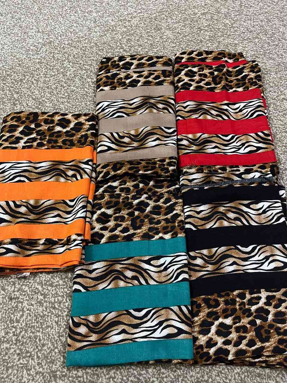 فقط توصيل موجود 🚘🚘🚘🚘
قماش كشمير اصلي 🌹🌹🌹🌹


**إذا كنت صاحب هذا الإعلان وتريد حذفه لأي سبب، رجاءا أرسل رسالة إلى الدعم الفني**