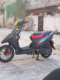 دراجه ماكس عدله للبيع نضيفه كلشي بيه نضيف وسعره مناسب بس 450/ رقم07748...