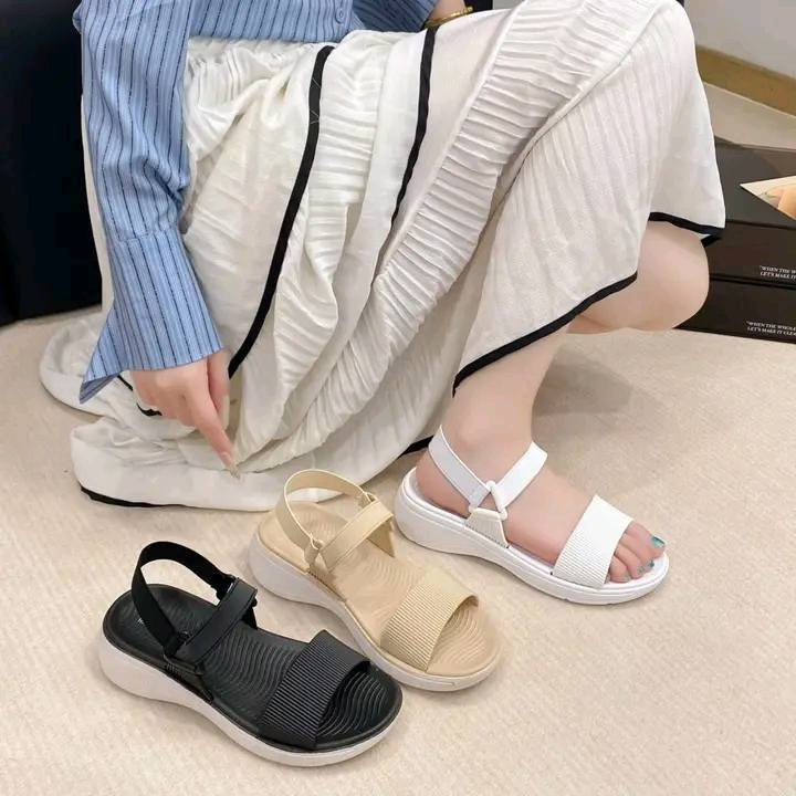 القطعه ب3 
تخفيضات 
صور الموديلات داخل الاستوري 
توصيل 3


**إذا كنت صاحب هذا الإعلان وتريد حذفه لأي سبب، رجاءا أرسل رسالة إلى الدعم الفني**