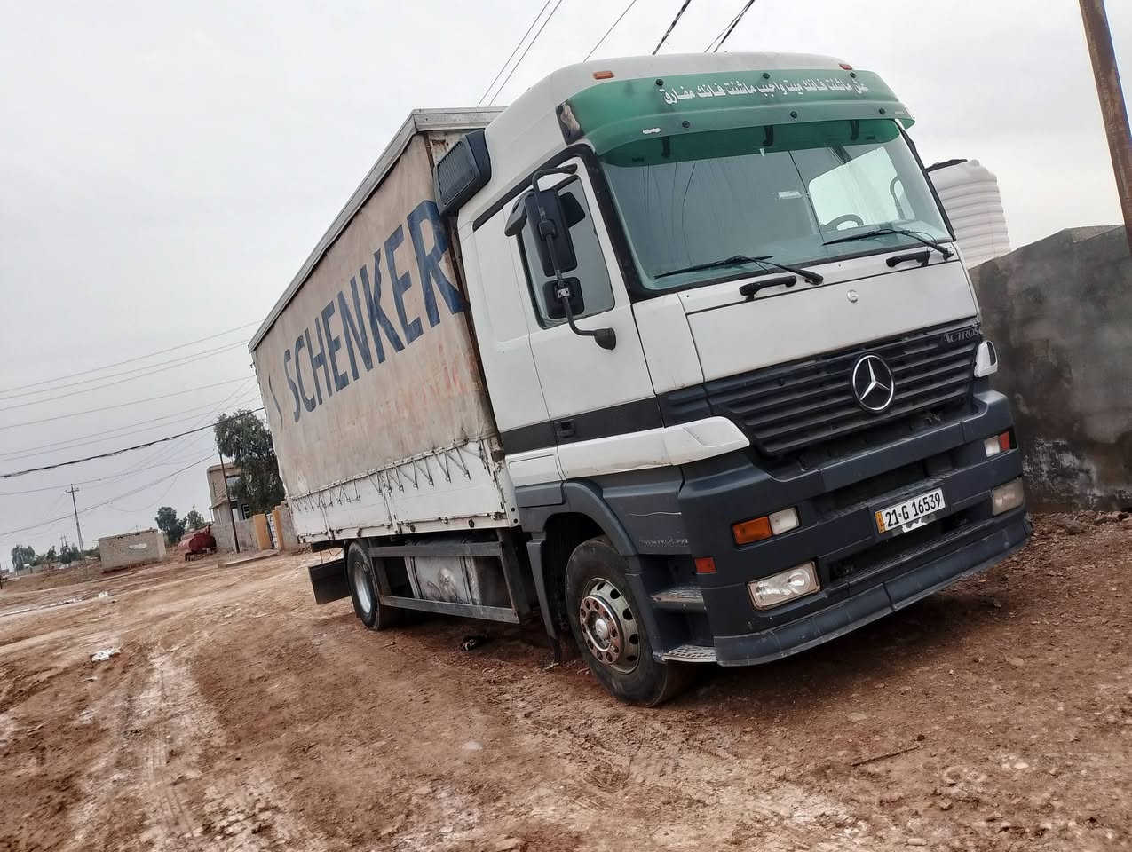 كتروز البيع موديل 2002  مكينة 40/18.  ***********
