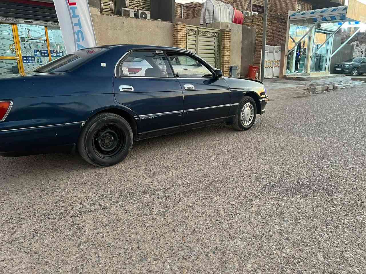 يا الله السلام عليكم كراون بطه منفصل للبيع مكفوله كصه وعيب شرعي وتبديل اصوليات مداور ثاني يوم رقم بغداد راعيه موجود.  سنويه لل 29 سياره مصبوغه عام جماليه اثر جراد 

السعر
(.42 وبيه مجال) 

(***********)
