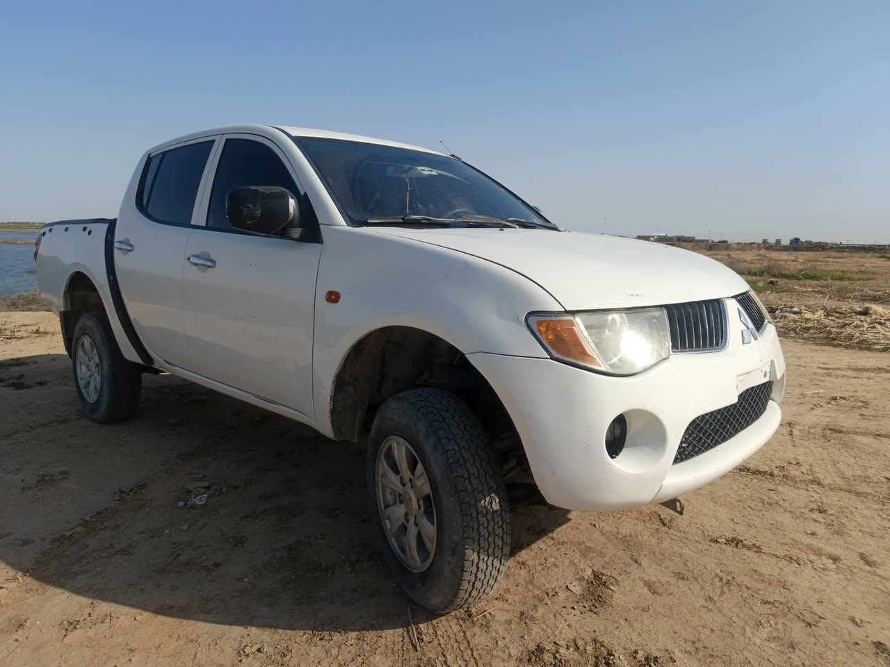 السلام عليكم دات دوات مكفوله دواله وعشائر وسرقه وكصه وصبغ  بيكم مستبوشي فورويل موديل سياره 2007كير مكينه تويوتا 4سلندر أوتو  سياره تخم تاير كير مكينه  خير من الله  بلكات نوزلات عبوه كله جديد سعر 62 بغداد  ***********
