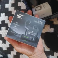 سماعات • متوفر • مع توصيل