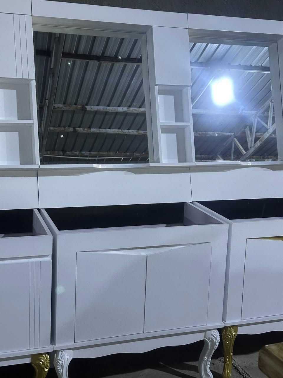 إلى وكلائنا في العراق وصول لدينا دولاب قياس 80cm اسعار مناسبه جدا الى اصحاب شركات ومجمعات تجاريه ***********
