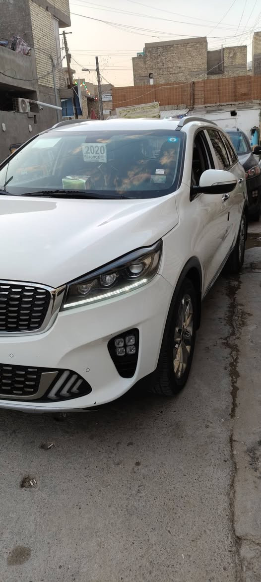 السلام عليكم سورنتو 2020خليجي بيها بارد شبر بل بنيد والباقي كفاله مكينه 6سلندر 7راكب 3قطع تبريد رقم بغداد انكليزي بسمي ماشيه 86حقيقي السعر 263وبيها مجال 
الشراي يتصل ***********

***********
