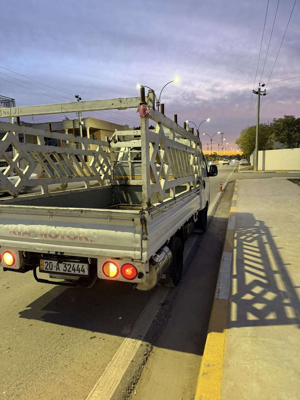 السلام عليكم
كيا حمل 2700 موديل 2014
السعر / 105
العنوان / كلار
كير + محرك كفالة
تخم تاير جديد
مشط وباور جديد
حدادية مابيها نقص
باقي التفاصيل بالصور
مكفولة من الغرامات
للاستفسار اكثر ***********
