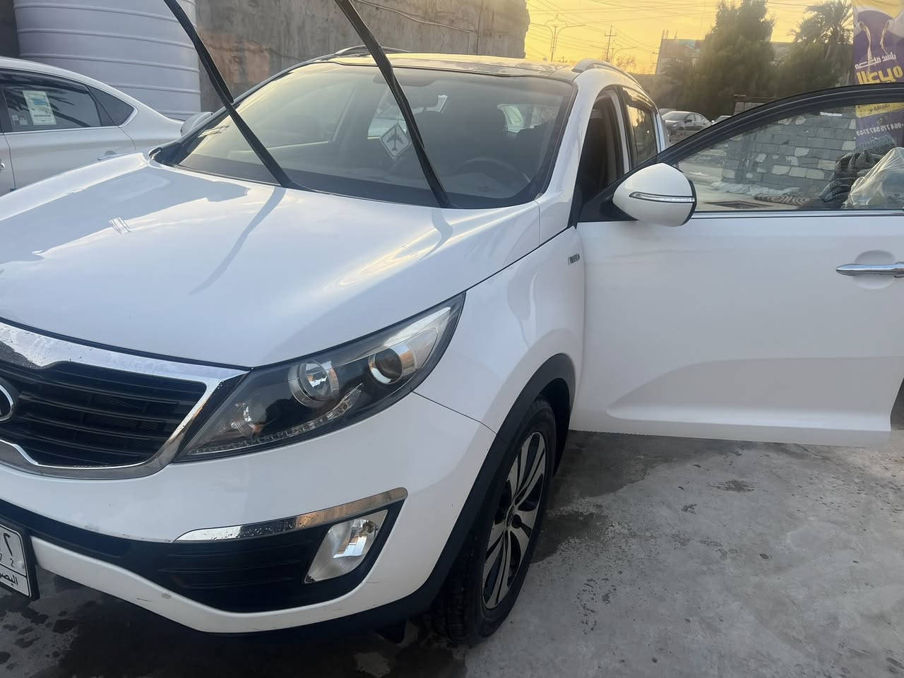 سلام وعليكم سبورتج 2013مكينه 2400 خليجي مكفوله كفاله عامه ماشيه 72الف سياره مال بيت جاهزه من كلشي بانوراما تبريد تدفئه مري شفط باسمي السنويه لغايه 2027 السعر 160وبيها مجال الهاتف ***********
