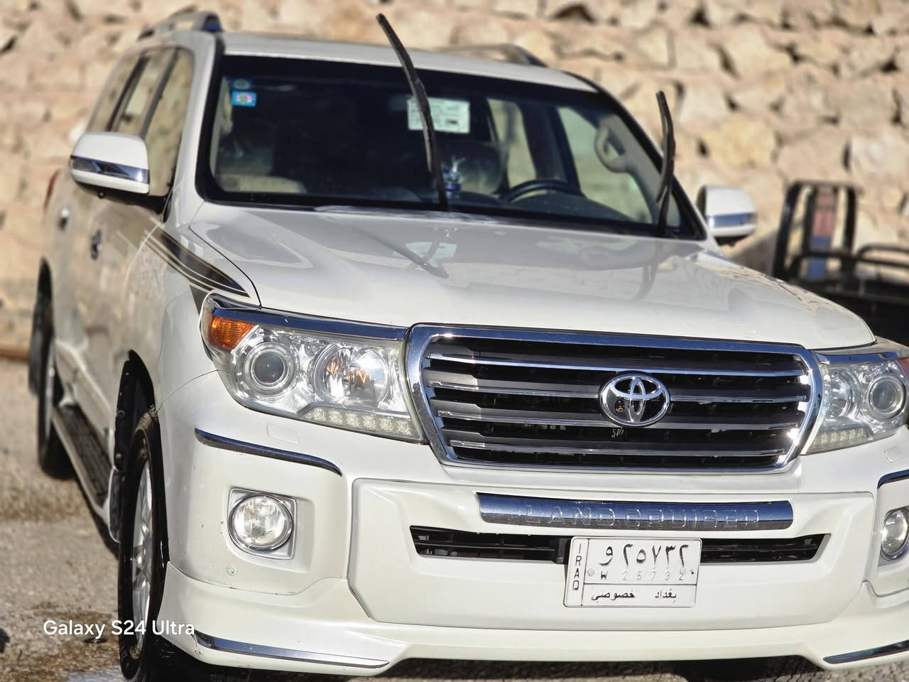 لاندكروز ١٤ مكفولة من الضربة والصبغ
بيها بارد بسيط بالباب الخلفي  جهة السايق 

فول مواصفات السيارة 

٦ سلندر ٤٠٠٠ سيسي 

رقم بغداد باسمي 

مكانها النجف 

السعر المقدس ٣٩٥ 
ترهم مراوس بسورنتو ٢٤ او ٢٥

***********
