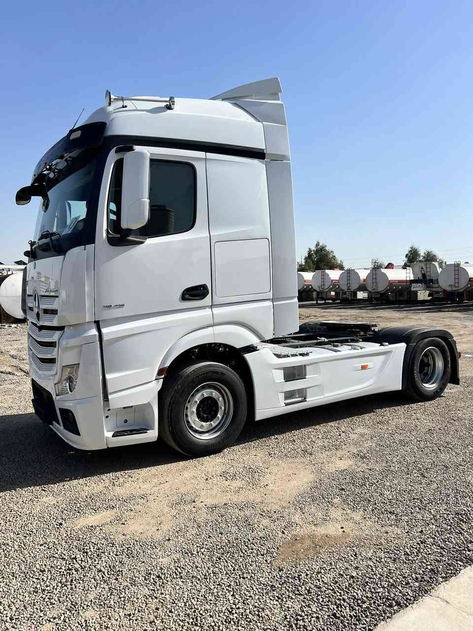 موديل 2016 كاتي
حجم 1845
فول مواصفات تبريد رتايدر ثلاجه كاميره حساس 
سعر 300 $ بيه مجال 
معرض حجي رمضان أربيل كلك 
***********
***********
