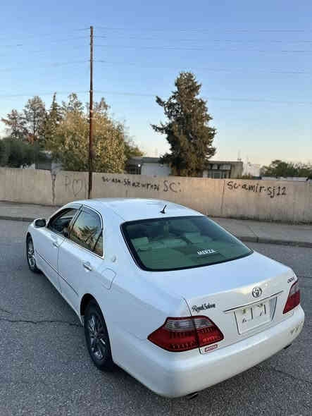 سەرەتا بەناوی خوای گەورەو میهرەبان🤍
تویتا کڕاون شاهینە بڕاوە بڕاوە2007 بێ بۆیاخ
سعری 53گەڵا 
ژ.م***********
بڕاوەیە سەیارەکە لۆک لۆکە
2007ساج مەلەکی
مەکینە گەورە 182بی دوکەڵ

٣دوگمە
شاشەو ٥بەسمەکوشن کارەبا
ئاوینە کارەبا 

٤تایەو ویلی سفری لە ژێرایە
مەجموحە سوکان لیزگز
تەبرید ساردو گەرم بەسراوە جامی هەڵگیراوە
کامل مکەبەرەو ئیمپریفایەری بیلادی مەزبووت
دەحمولیدراو گێڕومەکینە بەشەرتی ١٠٠٠وەستا
سەقفی بۆیاخی نیە بەشەرت

سعری 53گەڵا
