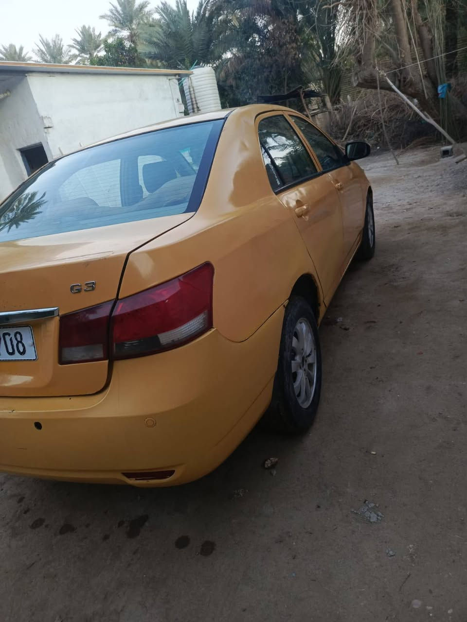 بي واي دي ام فتحه 2013رقم بابل دولي محرك كورله1600كير ومحرك خير من الله  نقصه بس غاز تبريد 38وبيه مجال حك جيه عنوان واسط قظاء الصويره 
صاحب سياره ***********ابو رامي
