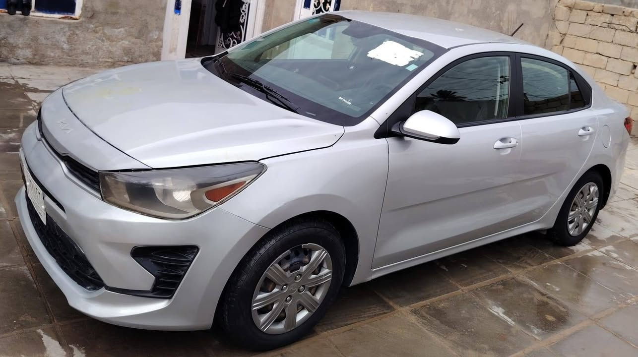 السلام عليكم كيه ريو 23 بيع مستعجل
كفاله عامه ما عدا تصليح في مقدمه البنيد 
استخدام شخصي 
السعر 118  وبيه مجال 
للاستفسار وتساب ***********
