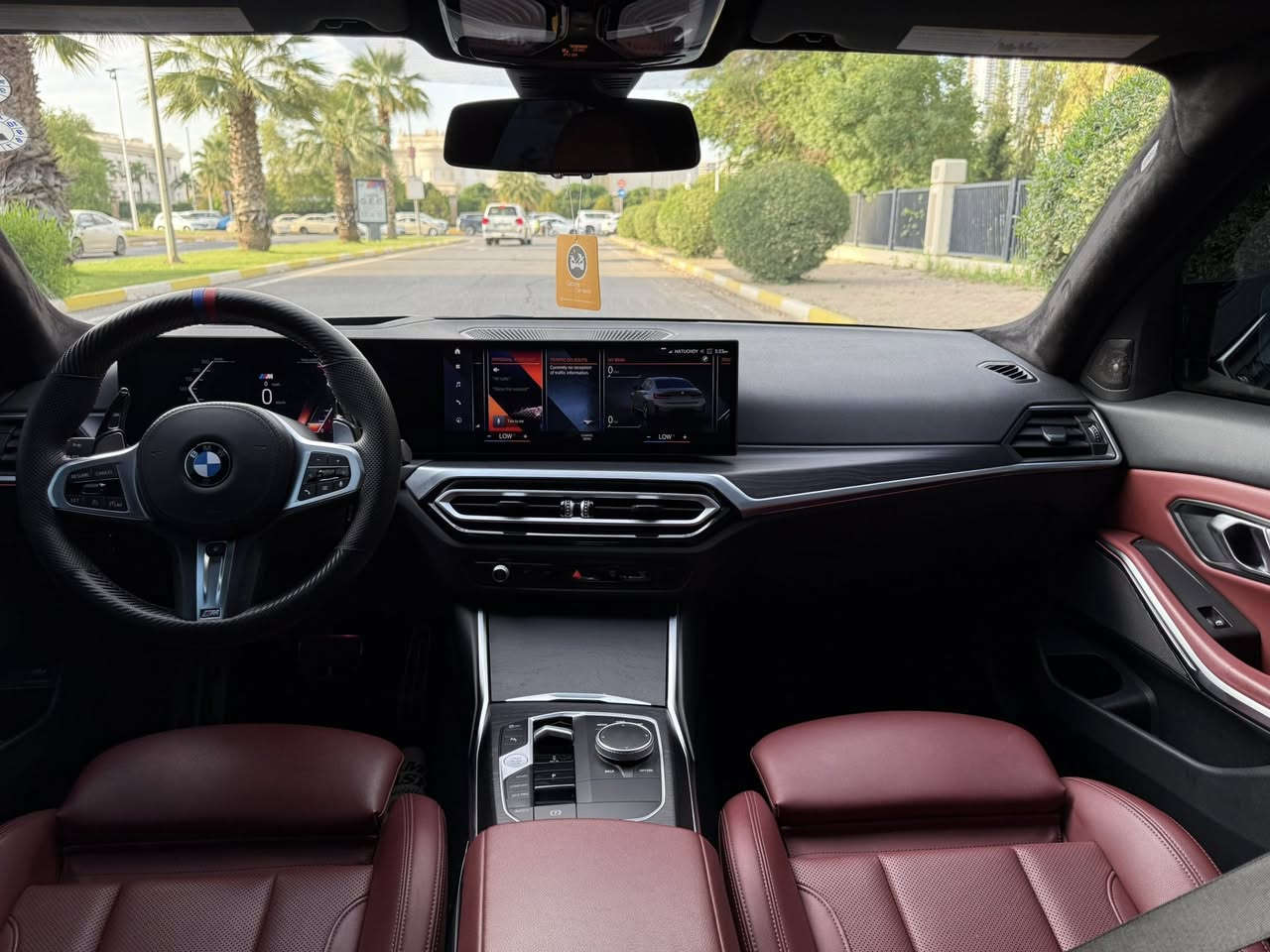 السلام عليكم
سيارة  340iM BMW بكج معروف موصفات ٦سلندر سيارة موديل 2023 بيها قطعتين صبغ ماشيه 30 ميل مضلل بسنويه  سعر 390ورقه وبيهه مجال بسيط بسمي تحويل نفس يوم مكان سياره اربيل 
***********
