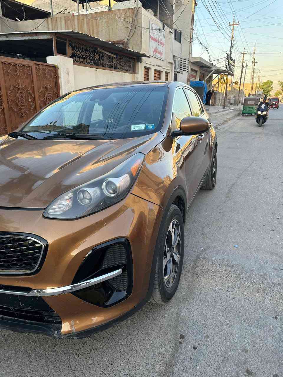 السلام عليكم
كيا سبوتج 2020. وارد امريكي    حادث امريكا   بنيد مبدل نفس الون  وجاملغ الايسر بارد ممبين  
 سياره ماشيه ٥٧.  سياره  باسمي تحويل مباشر 
بيها جاملغ الخلفي شي كلش بصيط  بارد 
ومكانات تكحيل  بصيطه. رقم بغداد  
تحكم ستيرن 
تبريد قطعتين ثلج 
مانع انزلاق
تحديد مسار
حساس امامي 
كامره خلفيه دواره ٣٦٠ 
مكان بغداد حي بتول
السعر .....       ١٧٤. وبيها مجال حك جيه 
غير متواجد ***********
