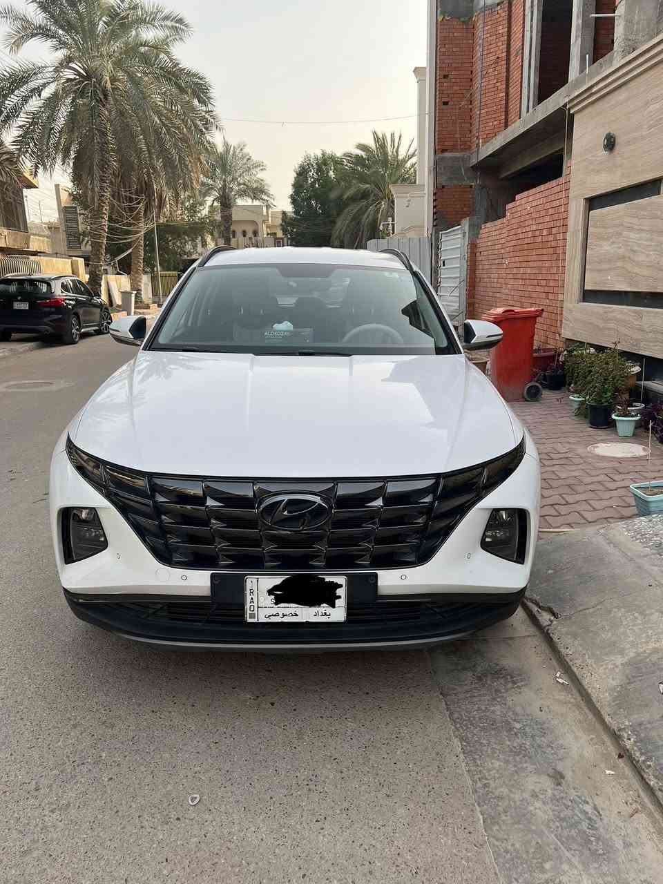 السلام عليكم..توسان خليجي ٢٠٢٣ للبيع بيضاء اللون حادثها ضربة بالصندوگ و معدل عل بارد pdr ماشية 35 الف كيلومتر
مواصفات فول ما عدى الفتحة ( قمارة حديد) 
مكاني بغداد المنصور
السعر 21000$ و بي مجال بسيط للشراية 
اي استفسار هذا رقمي ***********
او راسلني خاص
و شكرا…
