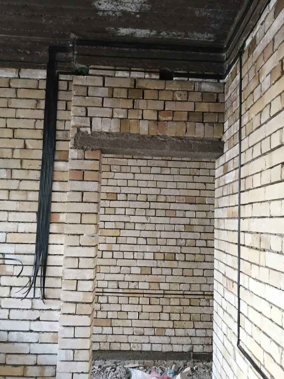 سلام عليكم كهربائي متفرغ من بغداد اشتغل بوري سمنز رقمي *********** ورزق ع الله واتساب ***********
