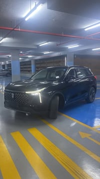 يتوفر للبيع سيارتين بيستون T55 السيارتين موديل 2024 السيارتين رقم بغدا...