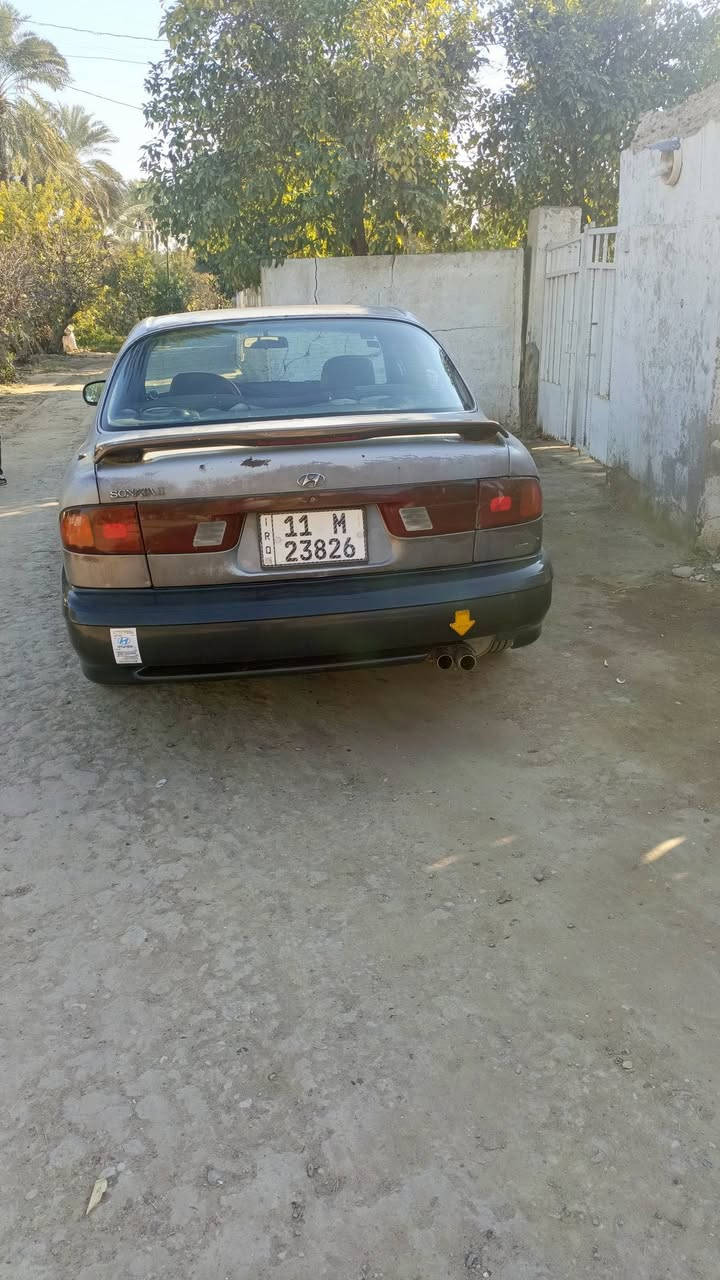 السلام عليكم ،،سوناتا2للبيع موديل 1994سياره جاهزه محرك 2000مكانه واسط الصويرة الشجيريه معروضه 40وبيه مجال أني مكلف بالنشر صاحب السياره رقمه موجود وأتصل عليه باقي التفاصيل ع الاتصال ***********أمير
