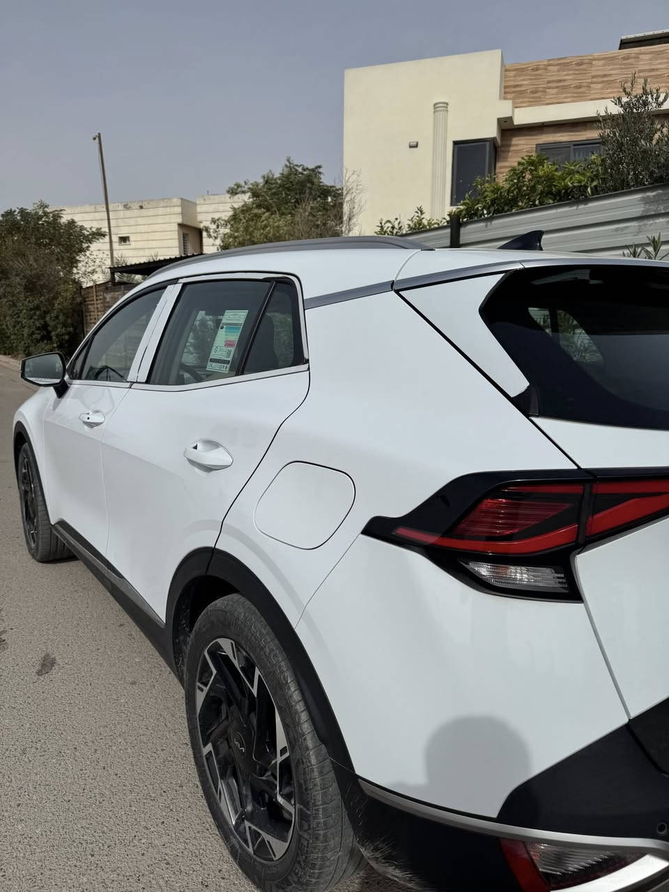 سبورتج 2024 مكفوله كفاله عامه
السياره فول مكفوله
 تشغيل عن بعد
 وكاله الدوليه 
تدفئة كشنات
 تدفئة ستيرن
 كراسي كهرباء 
شاشه متصله 
مانع انزلاق
 ، كار بلي
 ، هاند بريك دگمه 
4 انظمه قياده (ايكو سبورت نورمال وسمارت)
ويل19
السياره تخبل نظيفه كلشي مابيها مكفوله كفاله عامه 

ماشيه36الف 
مكاني بغداد السيديه
السعر225$ 
*********** 
وبي واتس اب
