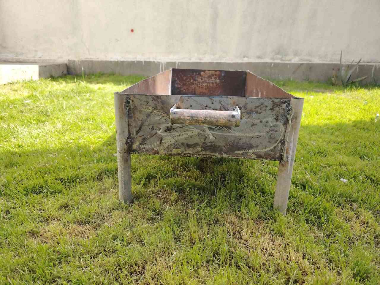 متاح مناقل عدد 2قياسات طول 75عرض 35عمق 12ولسعر بس ب25لل ستفسار اكثر ***********
