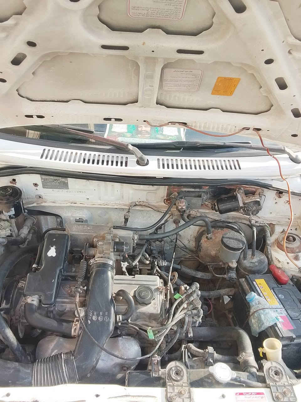 السلام وعليكم سيارة سايبه لون أبيض للبيع  موديل 2014   سنويه ل29   مكينه وكير كفاله تبريد ثلج شرط  كهربايات كلهه شقاله حداده كله جديد 
بدي مكفول  سياره جديده مال جناي تخم تاير جديد  العنوان بصره أبو الخصيب السعر 38 وبيهه مجال لشراء  
رقم الهاتف بي واتساب __***********
