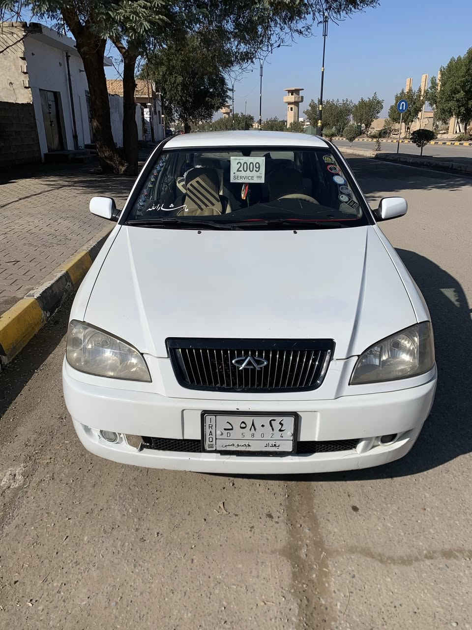 السلام عليكم للبيع شيري كوين 2009 رقم بغداد الماني مشروع وطني بدون غرامات مصفرة تحويل مباشر كير محرك نضيف بشرط صدر تايرات كله جديد سياره بدون صبغ فقط رصعات وسونارها موجود وافحص وين متريد ترايك للبصرة السياره معروضة 45وبيها مجال لطيبين للاستفسار ***********
