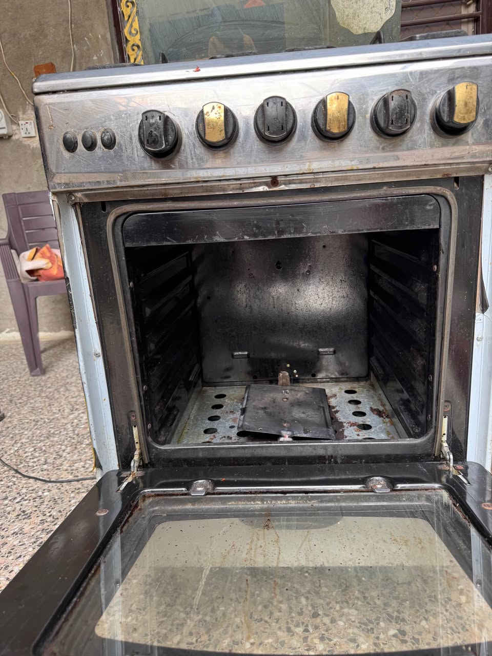 طباخ اسعمال اقل سنه كله شغال سعره 90 وبي مجال حك جيه كروه بغداد البلديات ***********   او مراوس بعشتار ابو شمعه الجبير بغداد, العراق
