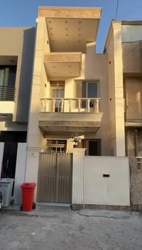 عقار للبيع 🏡  الغدير محلة 702 📍  🔶 المساحة :80   🔶 الواجة : 4.40  🔶 ال...