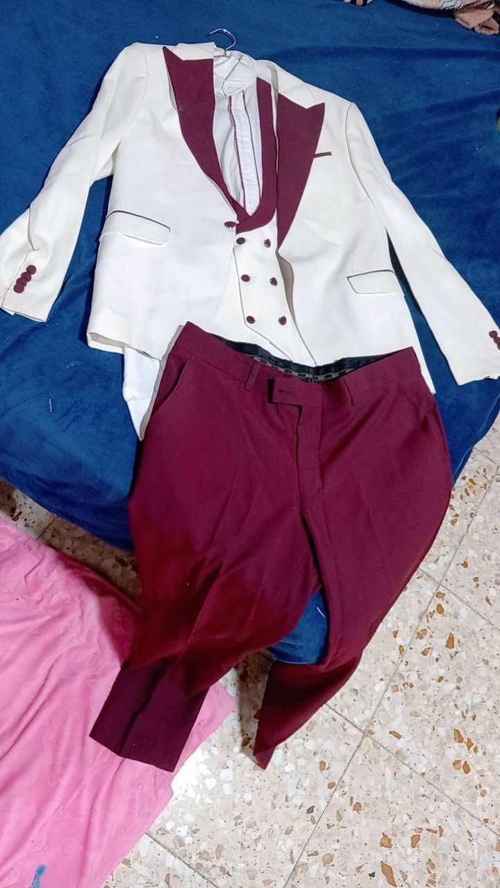 عاملي واجاوب  سعرهم مناسب  وعندي توصيل لكل مكان  سعرهم رخيص مع كل طلب هدية❤️يلبسن م̷ـــِْن وزن 60ل 77🍓بضاعة نضيفة حيل


**إذا كنت صاحب هذا الإعلان وتريد حذفه لأي سبب، رجاءا أرسل رسالة إلى الدعم الفني**