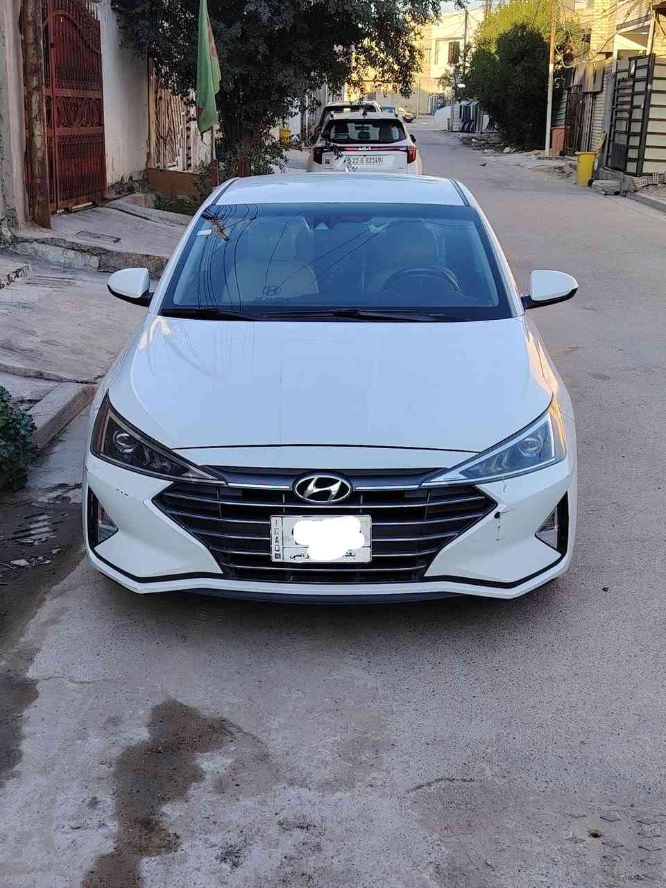 النترا 2019 
وارد أمريكي لون ابيض 
رقم بغداد باسمي شخصيا 
السياره حادثها جاملغ خلفي وراجع نفسة 
والباقي مكفول 
كير ومحرك مكفولات
 تدفئه. تبريد ثلج
❄️❄️❄️❄️❄️
نص فول 

كامرا
شاشه
رادا امامي خلفي وجانبي
٣ وضعيات قيادة
تحديد مسار
مانع انزلاق 
كشنات جلد 
حساس امامي خلفي
السياره عله البلاد
حداديتها حلوه 
زوج تايرات جدد
منظومه زنون
السياره جاهزه عله اخر حبابه
مكاني بغداد 
السعر 1٤٥ وبيها مجال
***********
