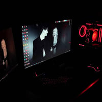 رايزن 7 5800X • RX 5700 XT 8GB • LAN عاطل