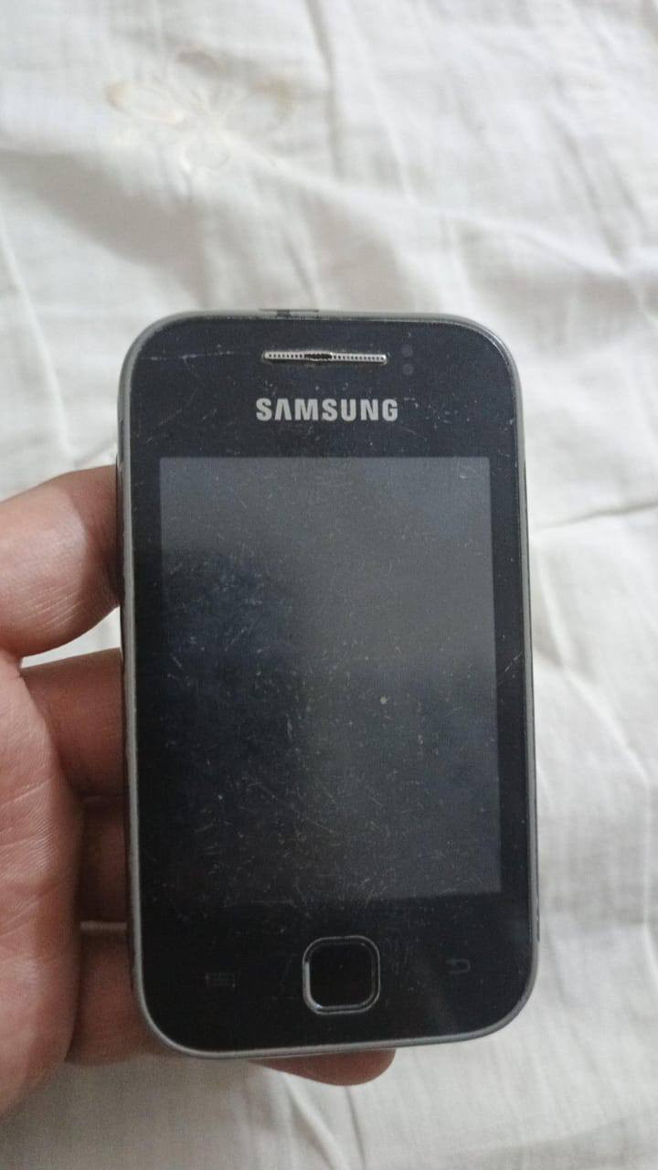 ايفون 64g.6s + كلكسي 1
لجهازين كلشي بيهن شغال وشاحناتهن موجودات 

الي يردهن ثنين يتفضل وكل الهلا بي .
توصيل بغداد مجاني


**إذا كنت صاحب هذا الإعلان وتريد حذفه لأي سبب، رجاءا أرسل رسالة إلى الدعم الفني**