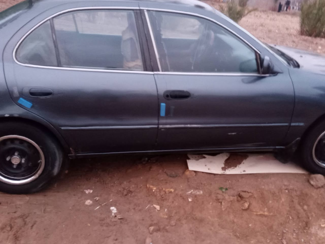 سلام عليكم سياره للبيع گورله  موديل 1993 مكينه 1800 مكينه بيه  ضعف سياره الگير    الكهربائي گله شقاله     توايره سياره  جديده رقم سياره قادسيه. مكان سياره ناصرية.  رقم صاحب سيارة *********** سعررر سياره 45بيه مجال.  مگلف بل نشر ..
