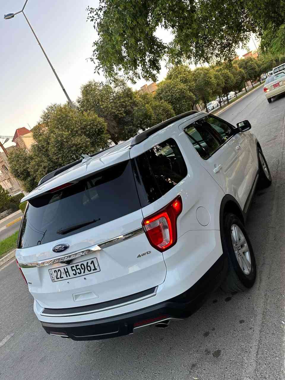 ‏‎‏‎فورد اكسبلور — 2018  Ford Explorer

‏‎‏‎وراد أمريكي.     —فور ويل 4x4

‏‎‏‎الموديل           —     2018

السعر     --    183  $ مجال للطيبين

فئة.                 —     XLT

حجم المكينه   —    V6/3500

‏‎‏‎اللون                —      ابيض

‏‎‏‎المسافه المقطوعه —  97 الف

‏‎‏‎حاله السياره. — ٢ قطعةصبغ باب جاملغ بدون ضرر  داخل بدون ارباك بجم امامى خلفى كبس

1FM5K8D88JGA36585

‏‎‏‎المواصفات 

‏‎‏‎- بصمة تشغيل 

‏‎‏‎- بصمة أبواب 

‏‎‏‎-تشغيل عن بعد 

‏‎‏‎-ترحيب عند الاقتراب 

-داخل رصاصى

-شاشه ديجتال

‏‎‏‎-كشنات مخمل

-كشنات اماميه كهربائي

-اناره محيطيه ب7 الوان 

-حساس امامي 

-حساس خلفي

-رادارات 360درجه 

-كامرات 360درجه

‏‎‏‎- شاشه كبيره تدعم نظام الأبل كار بلي ونظام الاندرويد 

-اشاره بالمرايه   

‏‎‏‎- تبريد مركزي 

‏‎‏‎- بگ لايت LED 

‏‎-صندوق كهربائي 

‏‎-كشنات ثلاث مقعد

‏‎‏‎- كود باب 

‏‎‏‎-كرسي السايق والراكب بحركه كهربائيه

‏‎‏‎-تحكم ستيرن جهتين 

‏‎‏‎-تحديد سرعه 

‏‎‏‎-مانع انزلاق 

‏‎‏‎-ليد نهاري

‏‎‏‎باقي المواصفات المعروفه 

‏‎‏‎السعر            —      185 $ مجال

‏‎‏‎رقم السياره    —      اربيل 
بعد بيها مواصفات..
🔥مكان سيارة / اربيل
💎واتساب + فایبر 
💎رقم موبايل ☎️ 
*********** ☎️ كورك
*********** ☎️ اسيا

​فۆرد ئێکسپلۆرەر ٢٠١٨
​وارد ئەمریکی  فول مواسفات 
٢ پارجة بوياغ جاملغ ودةرگاى سكن بى داخلى بى ارباك بيشى كةبسة
​بزوێنەر: ٦ پستۆن ٣٥٠٠ 
​کورسی: ٧ سەرنشین.
​سیستەمی ساردکەرەوە: ٣ پارچە تەبرید.
شاشة گةورة
بسمة
شغال
​کورسی شۆفێر: کارەبایی.
​گێڕ: شفتات لەسەر سوکان.
​شاشە: شاشەی گةورة
​تێبینییەکان:
​هەموو شتێکی توندوتۆڵە و هیچ کەموکوڕییەکی نییە (گێڕ، مەکینە و کارەباییات بەشەرت).
​ڕۆیشتوو: ٩٧ هەزار 
​سەنەوی نوية
​شوێن: هةولير أربيل, العراق
