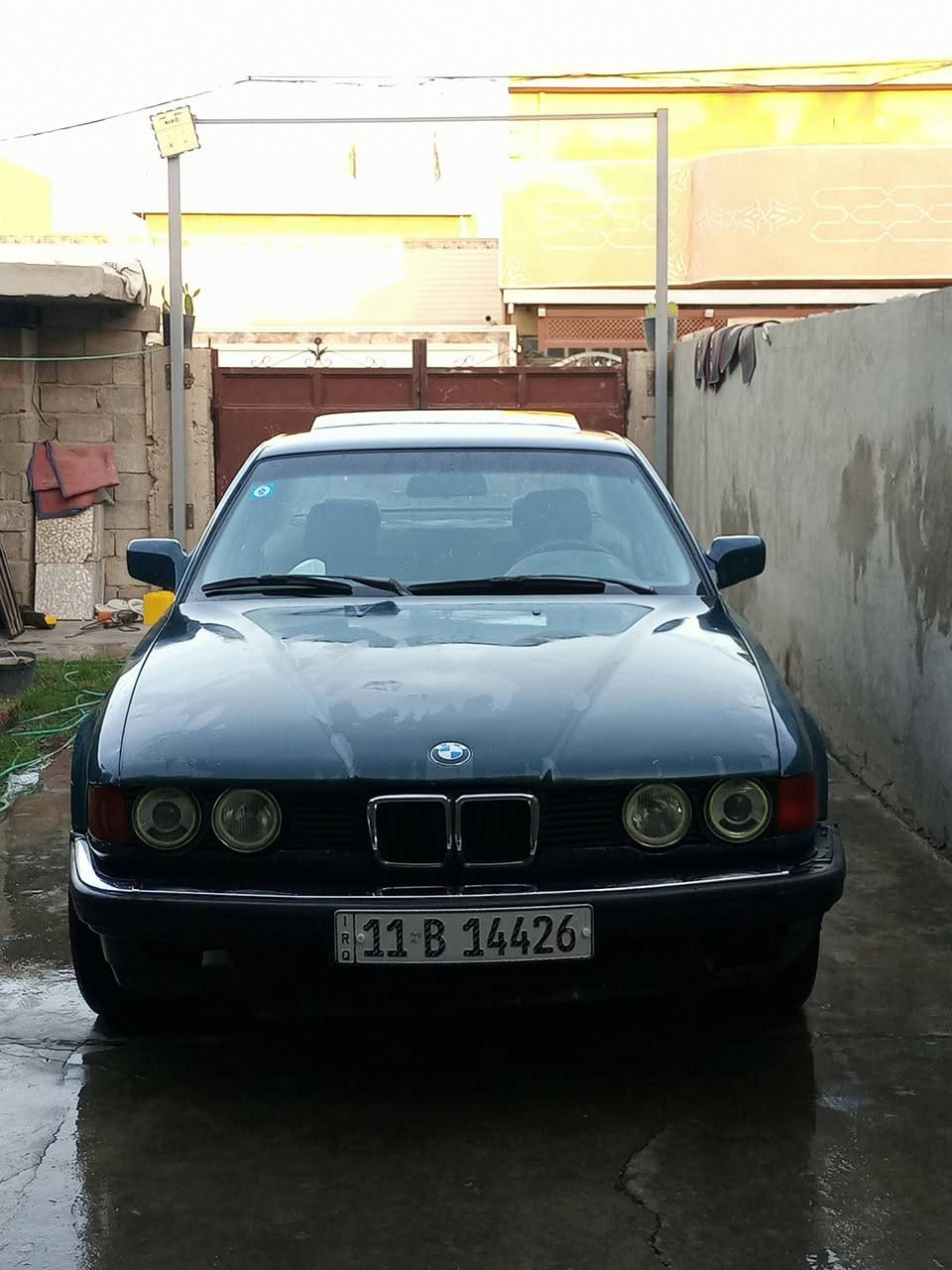 BMW
موديل 90 رقم بغداد سنويه لل 30 رقم الجديد السياره خير من الله كير ومحرك شلعه ومعدل كهربائيات كله شغاله بيه ملاحضات فقط يرادله ترتيبات كلشي بيه شغال يرادله تبديل صدر امامي تعبان نسبه 50% مكاني بغداد بياع 
السعر 40 وبيه مجال 
***********
