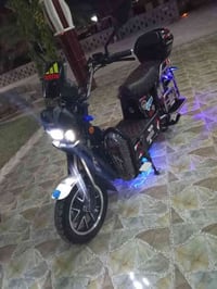 موطور شحن • ٥ بطاريات • هیت الفرات