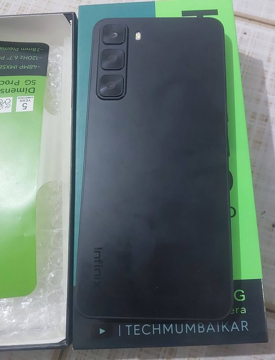 تلفون HOT 50 😍🔥.
التخزين : 256 🔥🔥.
ذاكرة وصول عشوائي 16 جيجابايت 8+8
معالج Dimensity 6300 5G
كاميرا واضحة بدقة 48 ميجابكسل IMX582
انسه شيء اسمه شحن 🔋🔋.
طك كارتون بعده .
السعر 120 الف


**إذا كنت صاحب هذا الإعلان وتريد حذفه لأي سبب، رجاءا أرسل رسالة إلى الدعم الفني**