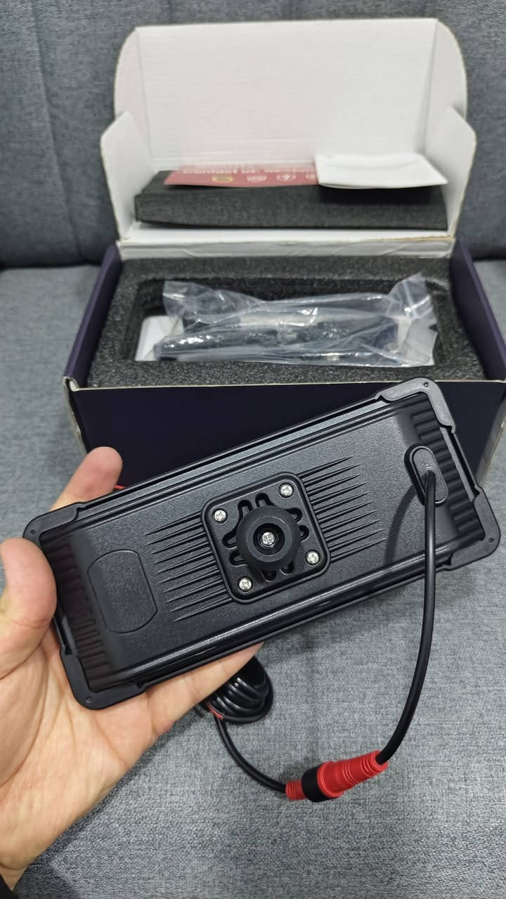 السلام عليكم شاشة مال دراجة حجم كبير ماركة اصلي مال بالة امزون نضام كاربلي بلوتوث جديد كامل ملحقات وياه ضد الماء ديقته فول ايج 

سعر 50 الف 

توصيل كل محافظات متوفر


**إذا كنت صاحب هذا الإعلان وتريد حذفه لأي سبب، رجاءا أرسل رسالة إلى الدعم الفني**