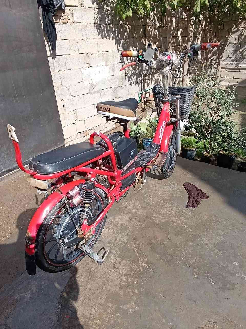 السلام عليكم دراجه شحن وياها شاشتها وشاحنتها وبطاريات ٤ صار ٤ اشهر شادهن جديدات سعر ١٧٠وبيها مجال بسيط


**إذا كنت صاحب هذا الإعلان وتريد حذفه لأي سبب، رجاءا أرسل رسالة إلى الدعم الفني**